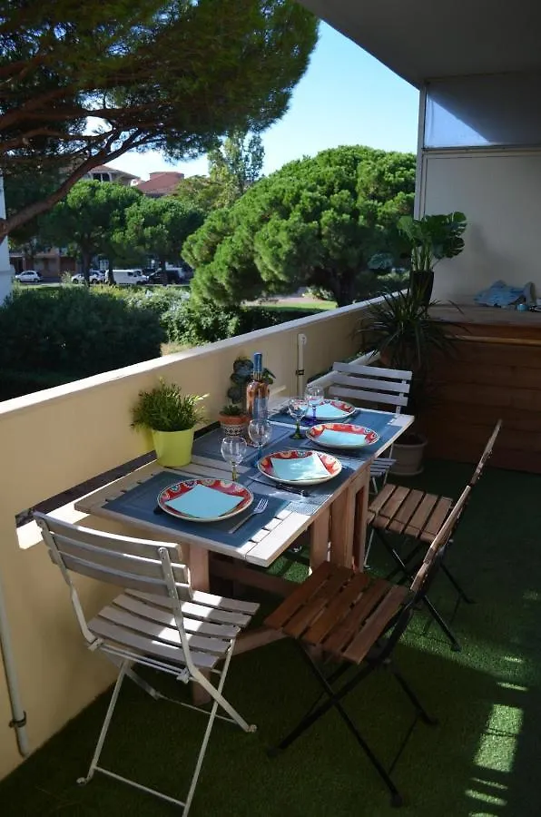 Charmant Appartement A 350M De La Plage Et Du Port Fréjus Apartmán