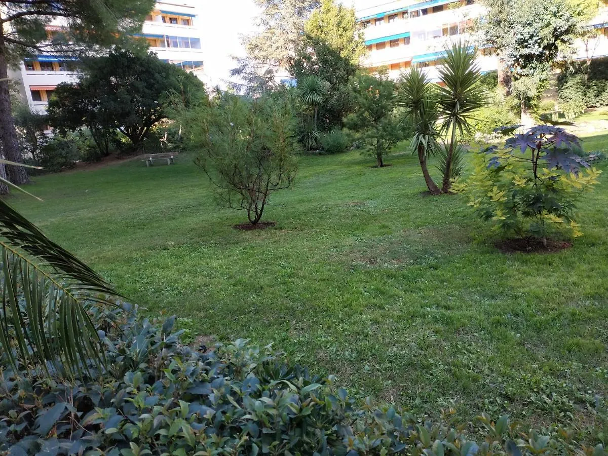 Charmant appartement à 350m de la plage et du port Fréjus 0*,  Francia